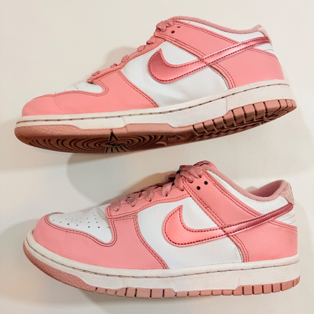 Nike Dunk Low Women 6.5Y Pink White DO6485-600 Metallic Swoosh Sneakers